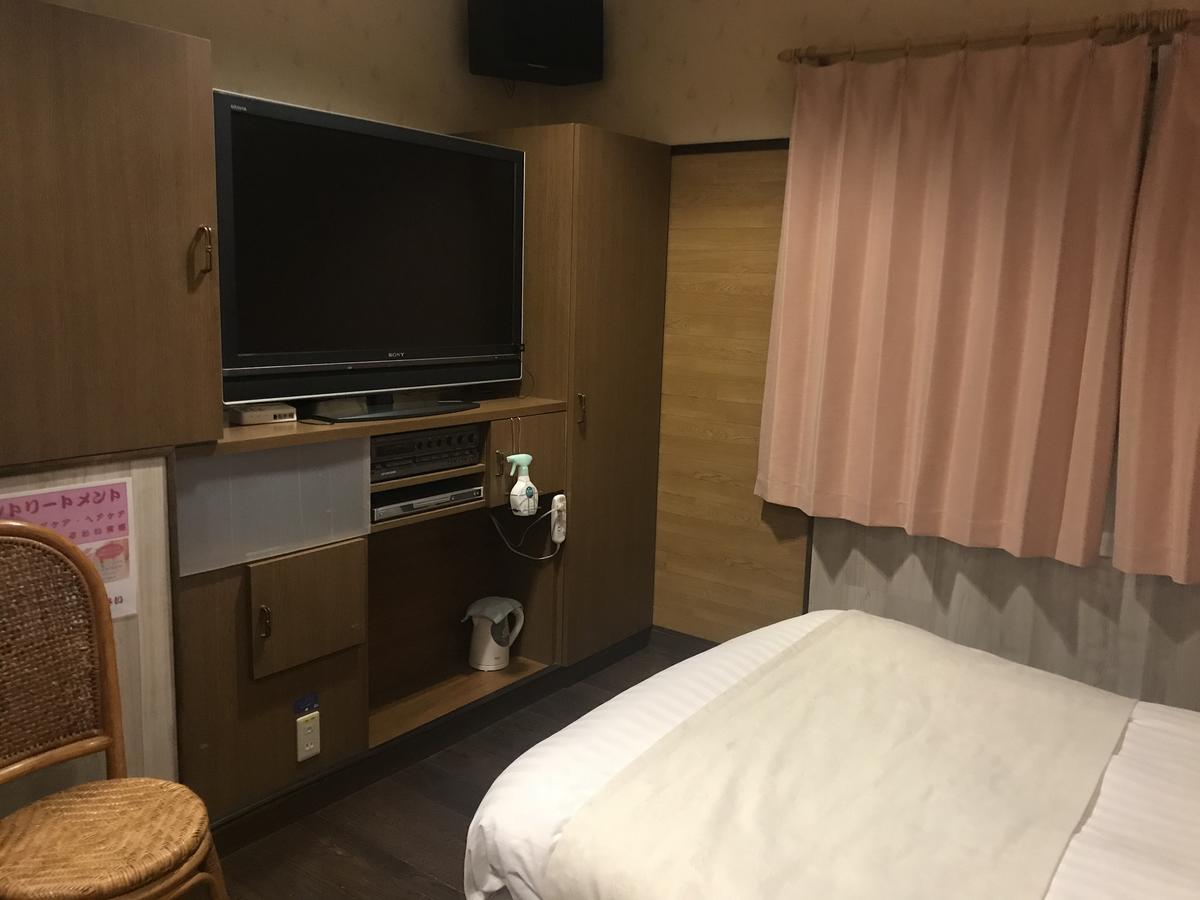 Hotel Vegas (Adults Only) Сапоро Екстериор снимка