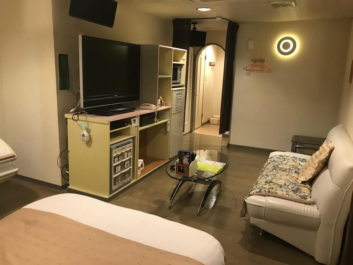 Hotel Vegas (Adults Only) Сапоро Екстериор снимка